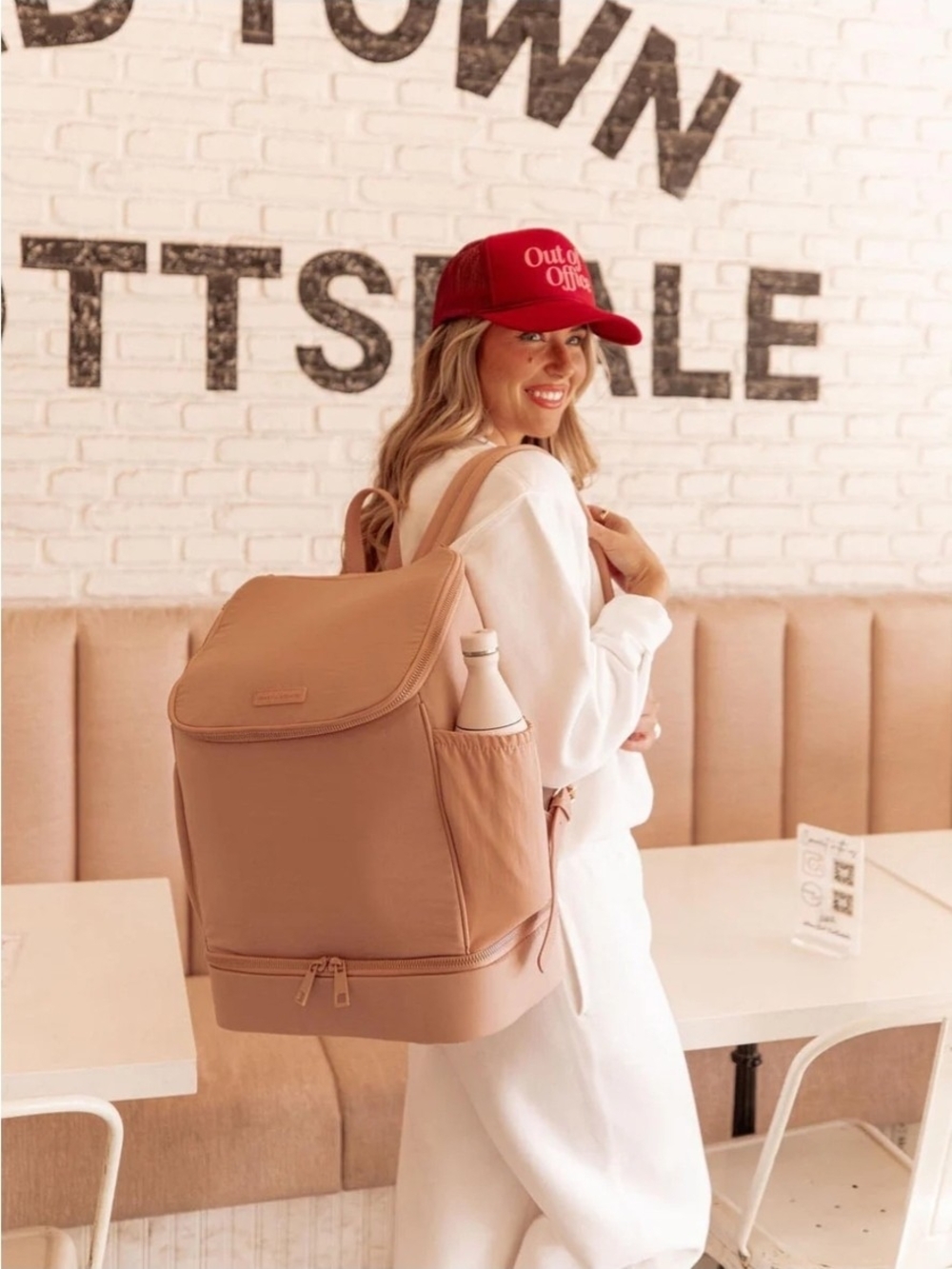 ⭐️ Poppy & Peonies "Summit Backpack" | Blush Pink | NWT - Picture 6 of 8